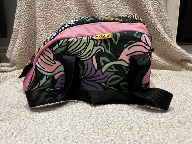 Tyg 1: Rosa blommor Tyg 2: Puderrosa